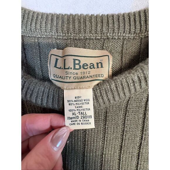 L.L.Bean Field Patch Sweater Men’s XL Tall Merino Wool Army Green Quilted Elbows - Picture 3 of 4
